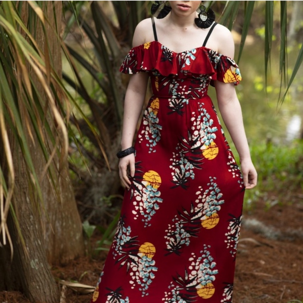 Trashy Diva Hollywood  Tropical Floral Off-Shoulder Maxi Dress NWT